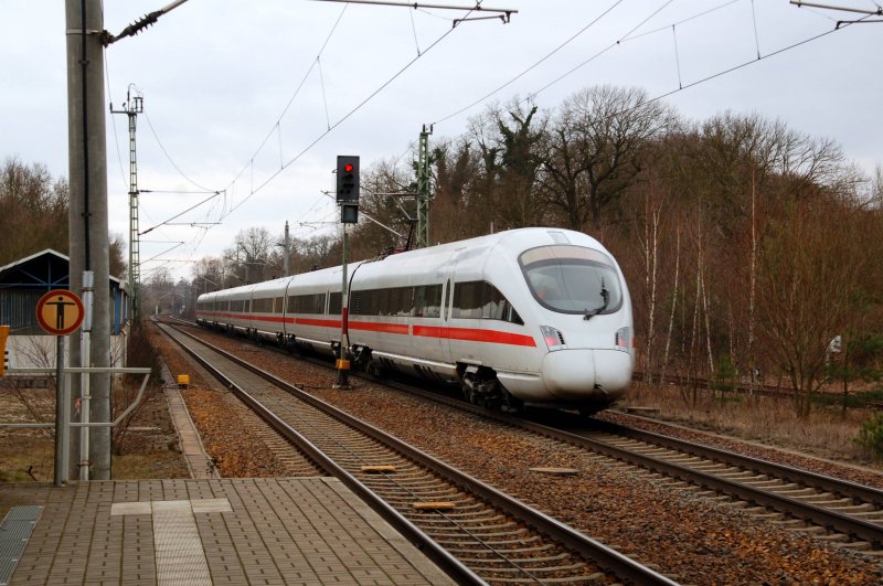 Ein ICE-T der BB durcheilt am 08.03.09 Burgkemnitz Richtung Leipzig.