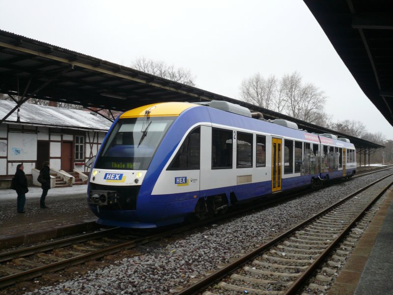 Ein LINT 41 vom HarzElbeExpress nach Thale am 31.1.2009 in Quedlinburg