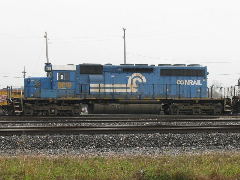 Ein Lokportrait der CSX Lok 8819. Die Lok trgt noch die Conrail Lackierung. Aufgenommen am 15.2.2008 in Houston (Texas).