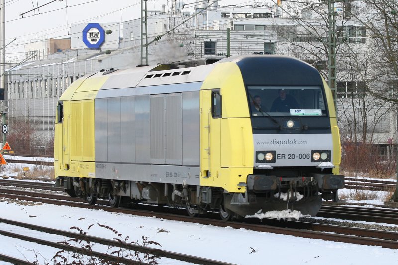 Ein Lokportrait von ER20 006. Aufgenommen am 25.02.2009 am Heimeranplatz.