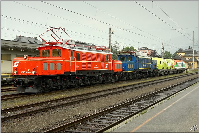 Ein Lokzug der besonderen Art gab es am 6.6.2009 in Spittal an der Drau zu sehen.1020 018 & 1020 041 der MWB und 1116 033 Telekom & 1116 007 SOS Kinderdorf bei den Feierlichkeiten 100 Jahre Tauernbahn.