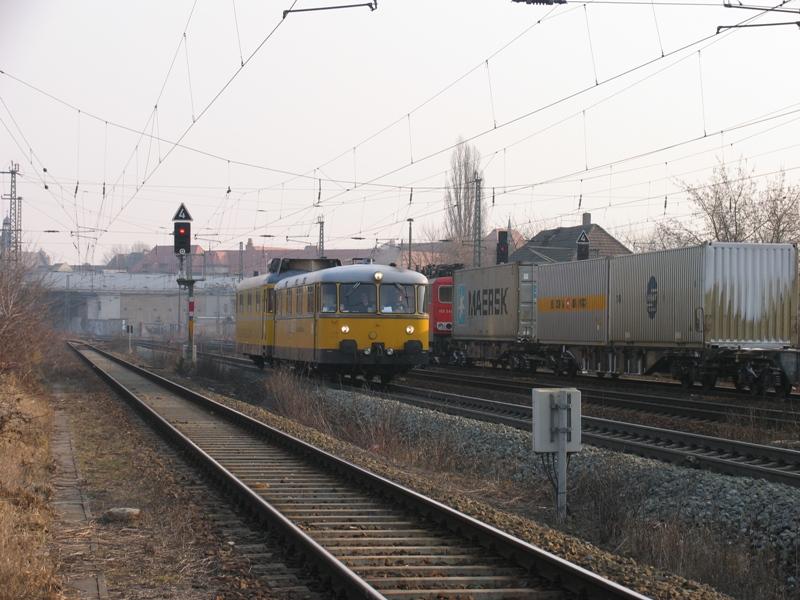 Ein Mewagen der DB in Richtung Hannover