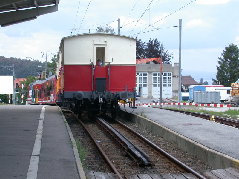 Ein Regionalzug verlsst Heiden Richtung Rorschach Hafen. (02.08.2006)