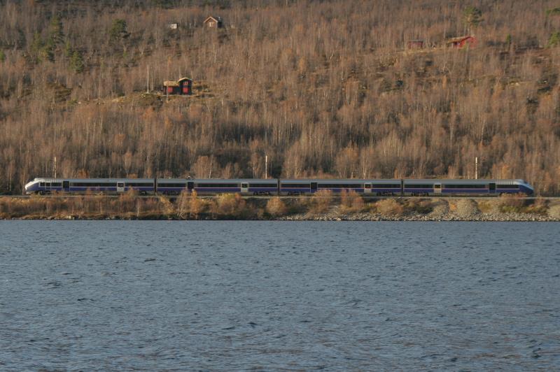 Ein Signatur am Ufer des Vlsj im Dovrefjell; 02.10.2009