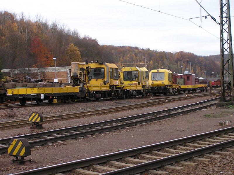 Ein Skl 26 zwischen zwei GAF 100 auf dem Rangierbahnhof Saarbr�cken am 20.11.2006