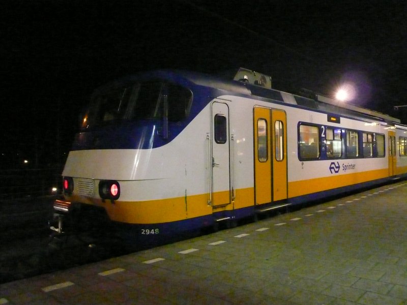 Ein Sprinter Triebwagen nach Amsterdam am 19.9.2007 in Enkhuizen