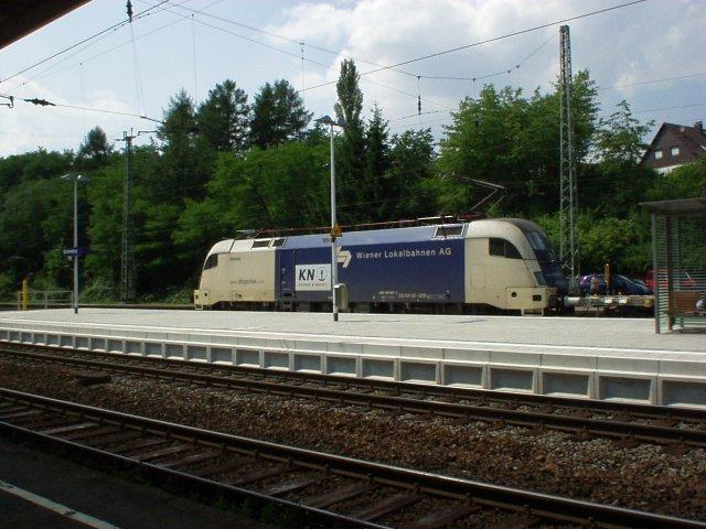 Ein Taurus der Wiener Lokalbahnen AG (ES64 C2-020) am 29.07.2003 im Bahnhof Eichenberg.