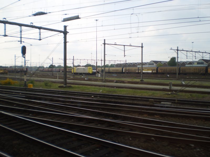 Ein unbekannter 189 (Dispolok) im Bahnhof Amersfoort, Niederlande, 2-5-2009.