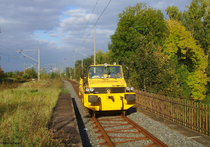 Ein Unimog auf Gleis 3 im Bahnhof S�mmerda am 30.09.2007