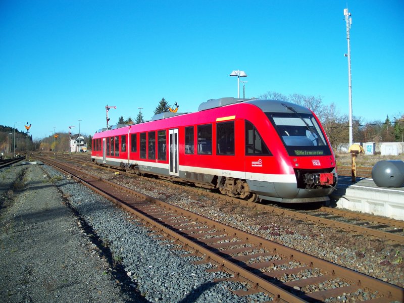 ein Vt 648 fhrt aus dem Bahnhof Goslar nach Kreiensen (24.11.2007)