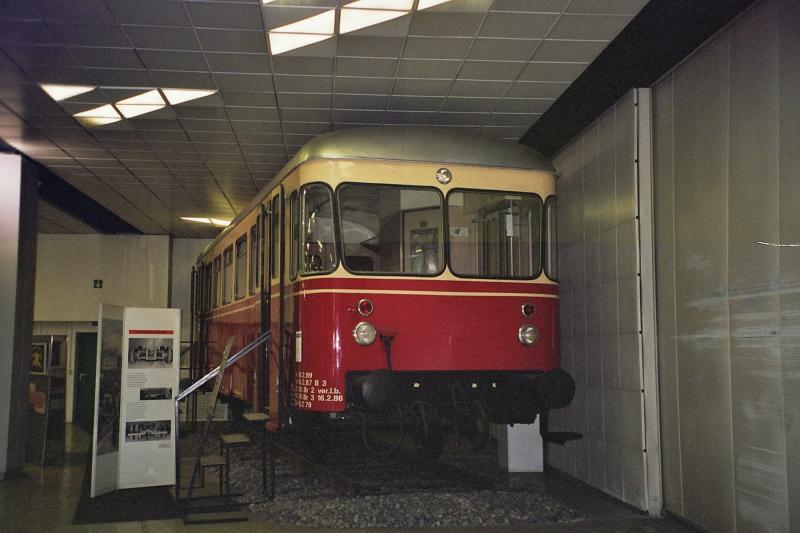 Ein WEG Schienenbussteuerwagen mit Auwrteraufbau im Auwrter (Neoplan) Museum in Stuttgart.