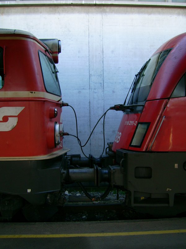 Eine 1142 verbunden mit einer 1116.