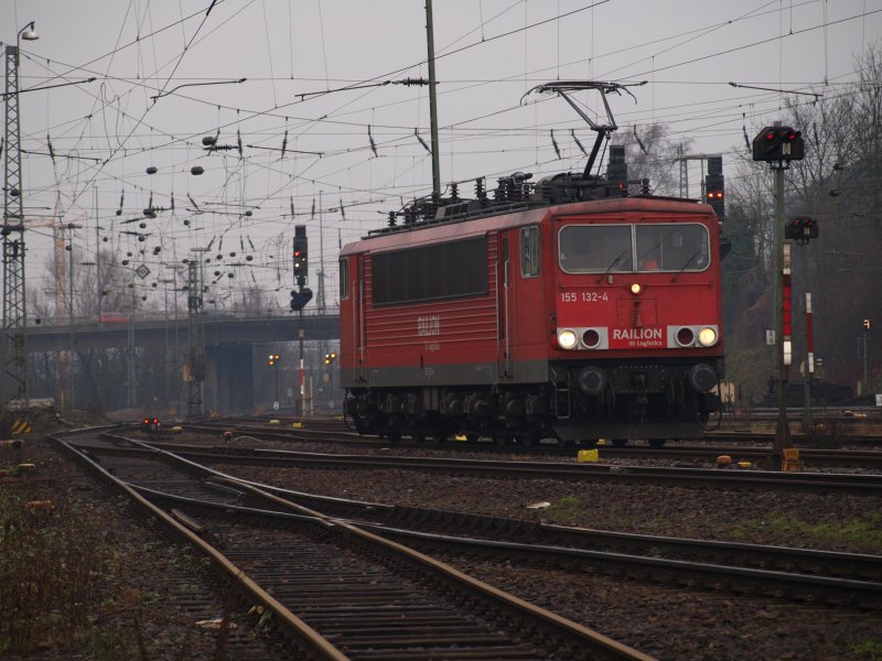 Eine 155er beim Rangieren im Aachener Westbahnhof