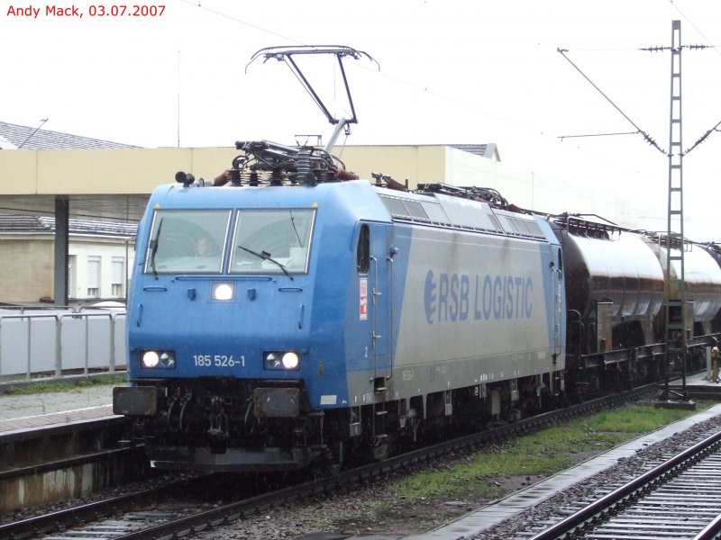Eine 185 der RSB Logistic durchfhrt Basel Bad. Bhf am 03.07.2007