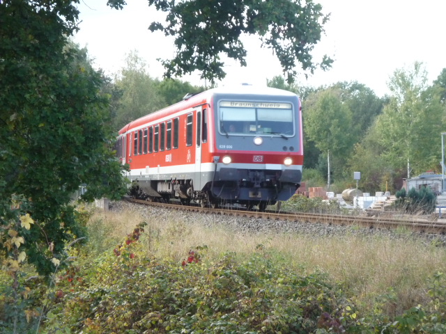 Eine 628 606 aus Richtung Bhf Gifhorn-Stadt.