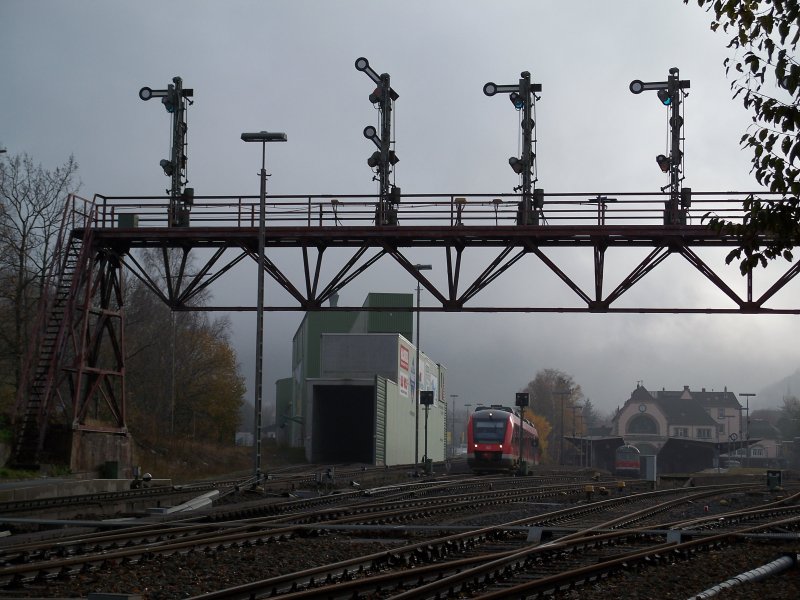 eine 648 fhrt von Bad Harzburg nach Kreiensen aus dem Bahnhof Bad Harzburg (27.12.2007)