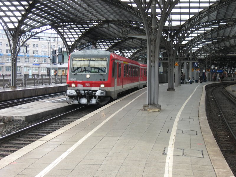 Eine br 628 auf Gleis 2 des K�lner Hbf 25.3.2008