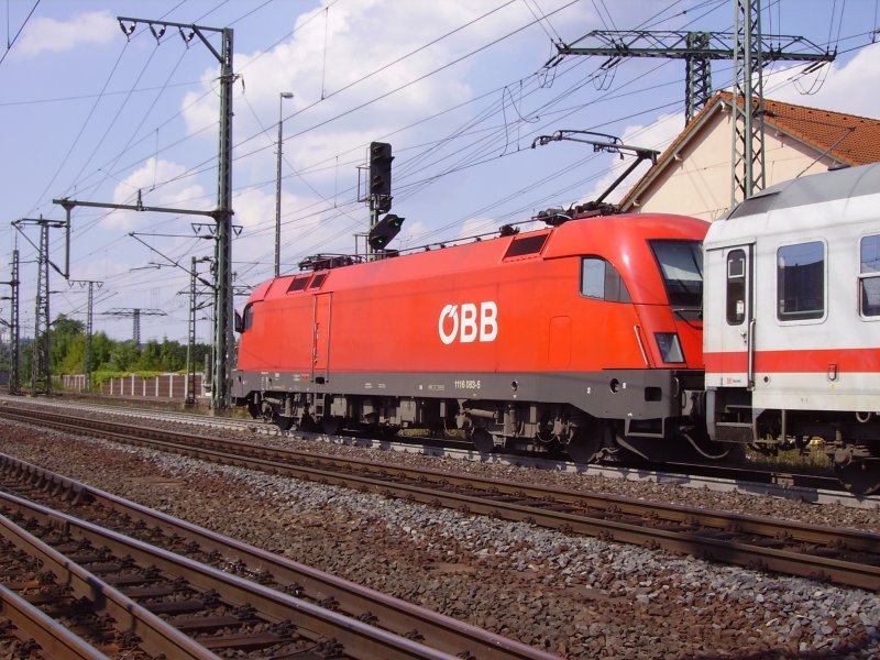 Eine BR1116 der BB am Nachmittag im Bahnhof Fulda!
31.07.08