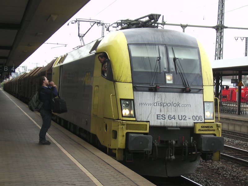 Eine BR182 im Bahnhof Fulda!
Mai2008
