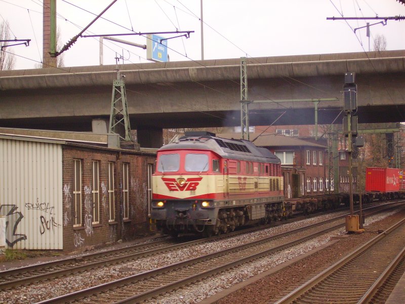 Eine EVB-Ludmilla donnert durch Hamburg-Harburg. 28.03.08