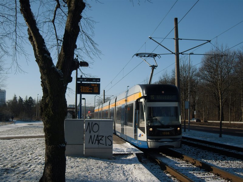 Eine NGT12LE an der Hst. Parkallee im winterlichen  Leipzsch 