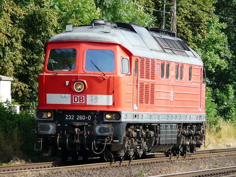 Eine solche Ludmilla habe ich schon lange nicht mehr gesehen. Ihr fehlen die Schalldmpfer auf dem Dach. Das Foto stammt vom 30.06.2008.