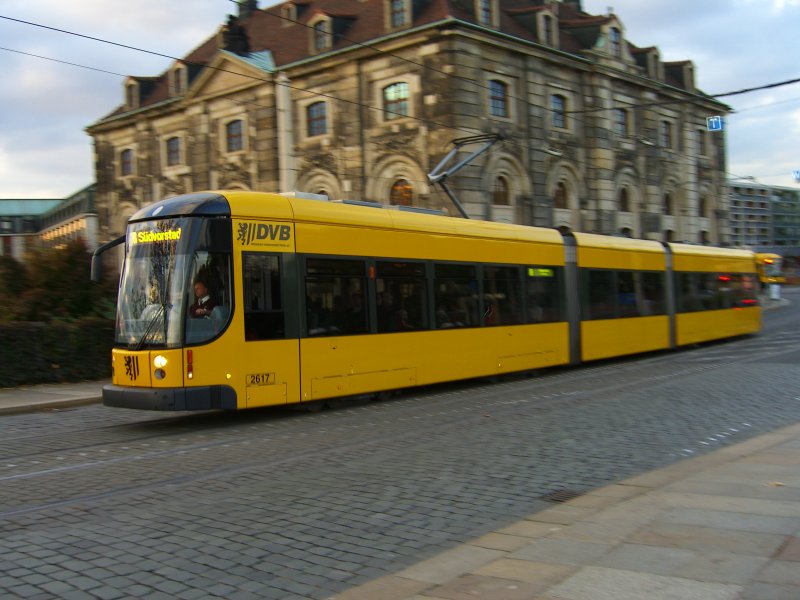 Eine Stra�enbahn der DVB auf der linie 8. Fotografiert am letzten Wochenende.