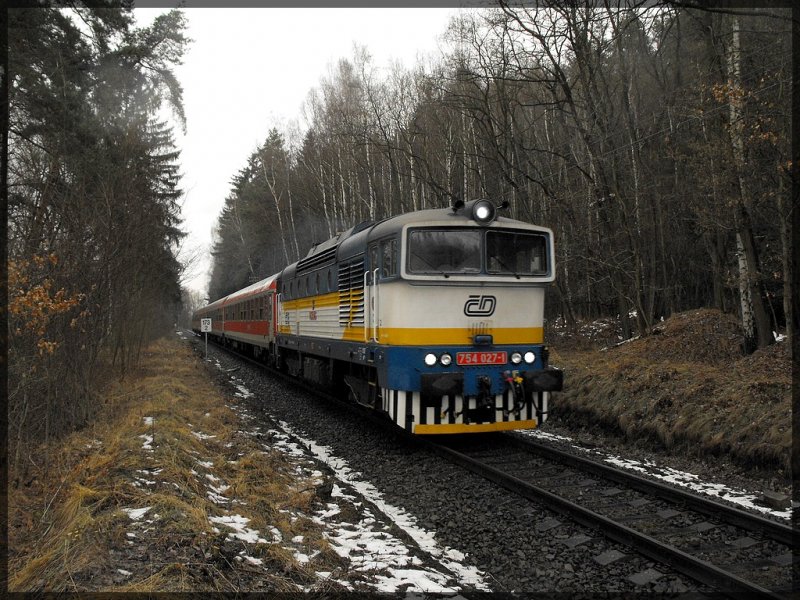 Eine  Taucherbrille  der CD in Form von 754-027-1 am R/RE 352  Jan Hus  von Prag nach Nrnberg am 28.02.2009.
