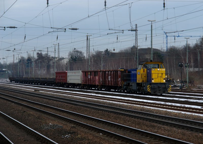 Eine V 156 der Teutoburger Wald Eisenbahn mit einem Gterzug am 17.02.2010 unterwegs bei Dsseldorf-Rath.