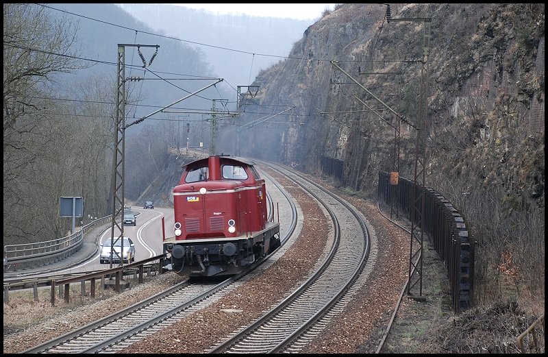 Eine V100 der BOB (ex DB 212 089) als Lz in Richtung Ulm. Augenommen am 08.03.08 bei Amstetten.