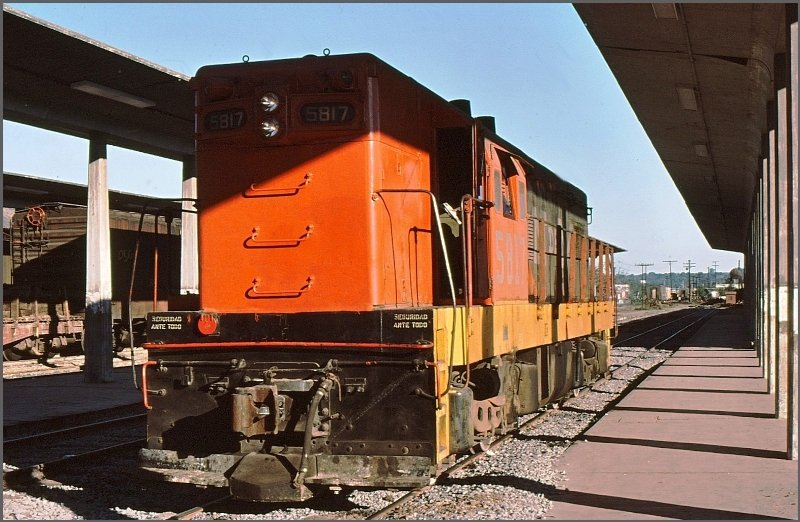 Eine Verschublok im Personenbahnhof von Tampico. (Archiv 02/1977)