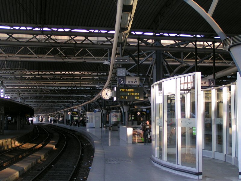 Einer der Thalys/TGV Bahnsteige im Bahnhof Bruxelles Midi. 17.02.08