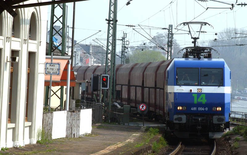 Einfahrt in den Bf. Rdesheim,Danke an Marcus