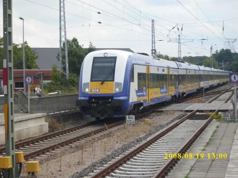 Einfahrt des InterConnex aus Leipzig nach Warnemnde am 19.08.2008 in Gstrow.