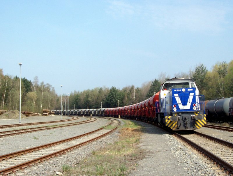 Einfahrt Leerzug Cunnersdorf,nur mit der Rent a Rail Lok.Spitzke G 1206 war in der Werkstatt.