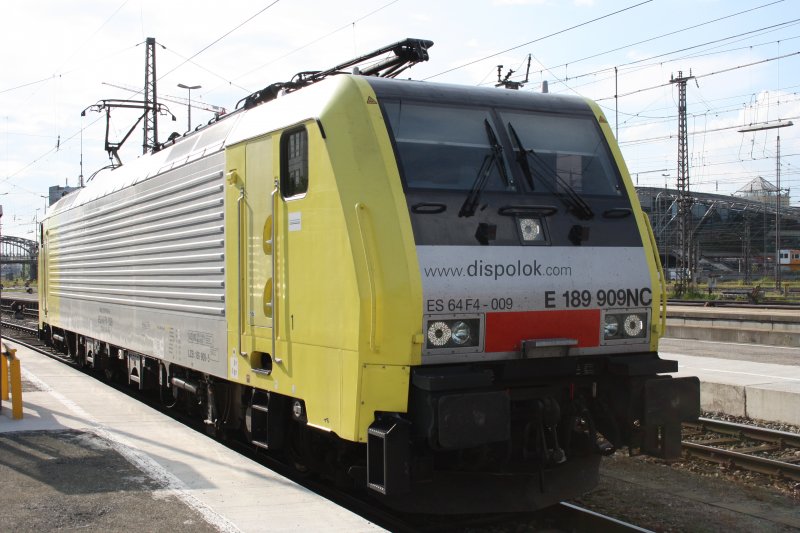 Einfahrt in M�nchen Hbf erhielt am 26.06.09 die 189 909-5.
