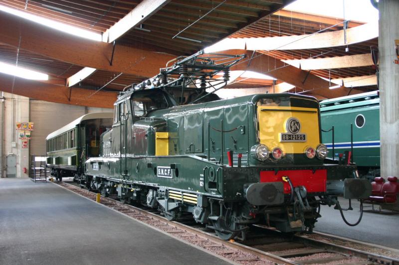 Eisenbahnmuseum Mulhouse/F.Das Franzsische  Krokodil ,die BB-12125 Mulhouse 16.08.05