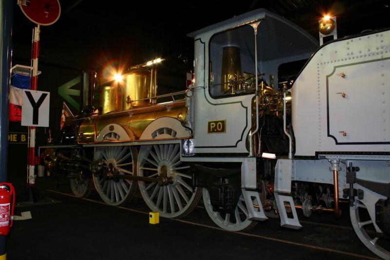 Eisenbahnmuseum Mulhouse/France. Die Forquenot von 1880 mit ihrem auf Hochglanz polierten Messingkessel. Da blitzen sogar die Lichter.25.8.2005