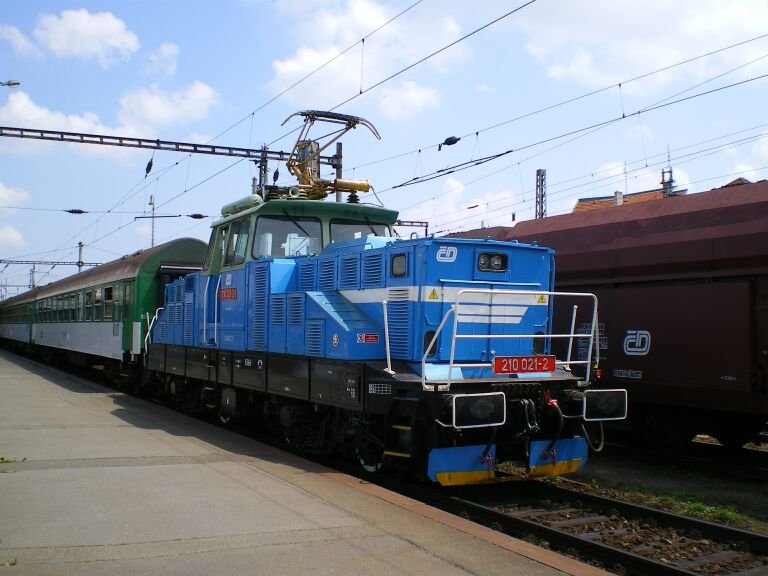 elektrische Verschublok ČD 210 021 am 05.06.2007 in Plzeň Hlavni Nadrai
