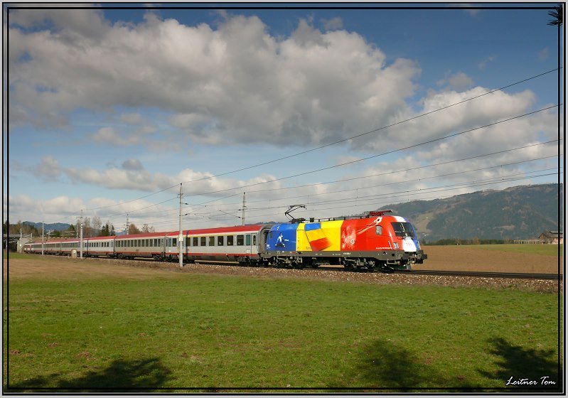 EM-Lok 1116 056 Rumnien fhrt mit IC 534  WIFI Karriere Express  von Villach nach Wien Sd.
4.4.2008