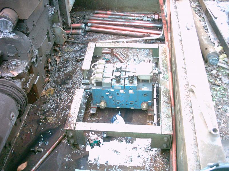 Ende der Hydrauliksteuerung einer Gleisbremse - Bebra 2004