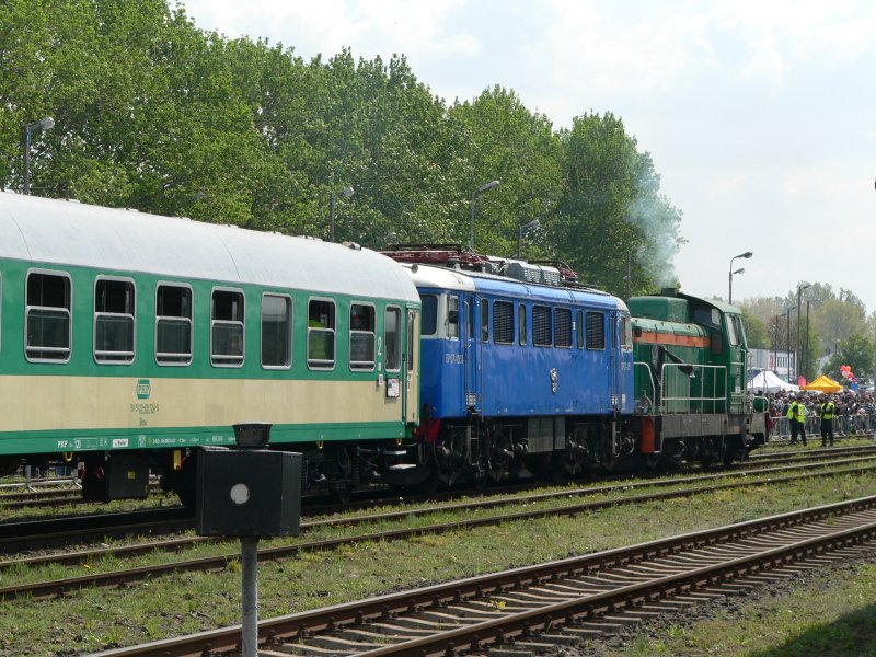 EP07-1051 auf der Dampflokparade in Wolsztyn am 3.5.2008.