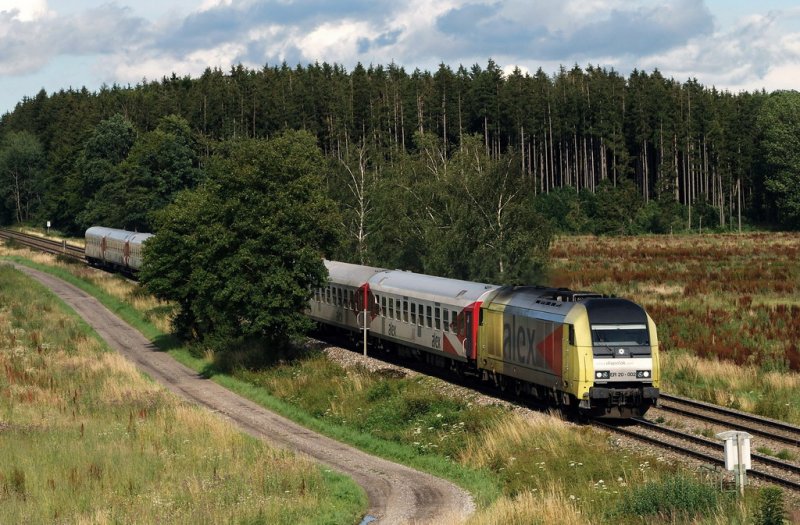 ER 20 - 002 mit Alx 86714 bei Schwabhausen (10.07.2007)