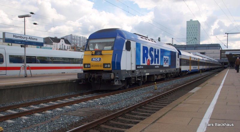 ER 20-003  RSH  der NOB steht am 21.06.09 mit der NOB 80520 nach Westerland/Sylt anfahrbereit auf Gleis 7 in Hamburg-Altona.