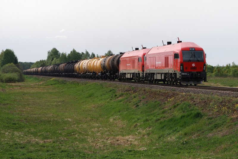 ER 20CF - 014 und 023 mit Kesselzug bei Girkautai (11.05.2009)
