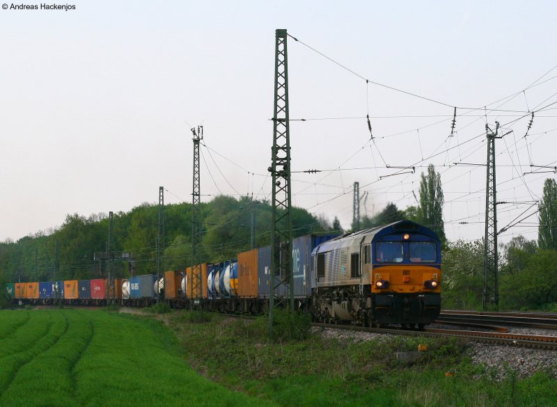 ERS 6611 beschleungigt ihren KLV nach der Berholung durch die S41 welche wegen Weichenbauabrieten warten musste,am Abzweig Brunnstck 15.4.09