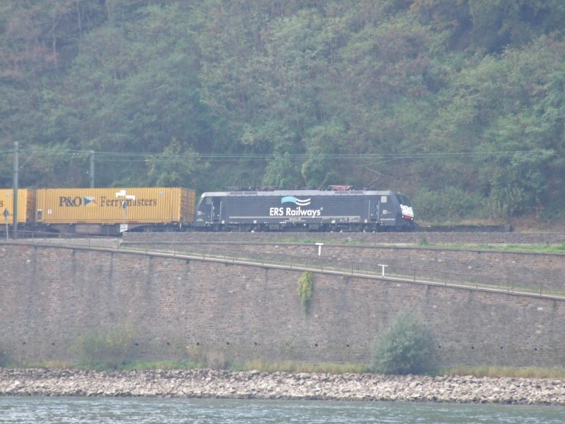 ERS Railways ES 64 F4-097 am 23.10.09 in Kaub