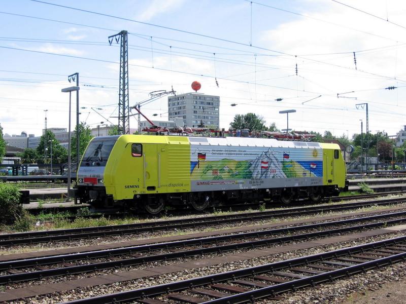 ES 64 F4 - 020 in Mnchen Ost (22.05.2006)