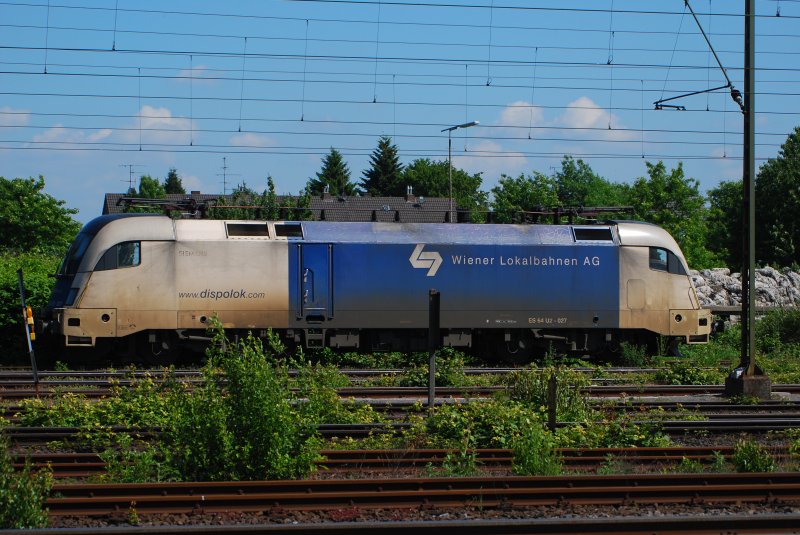 ES 64 U2-022 der Wiener Lokalbahnen abgestellt in Emmerich am 23/05/09
