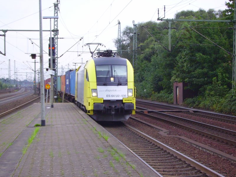 ES 64 U2-036 fhrt durch Hamburg-Harburg. 22.08.07